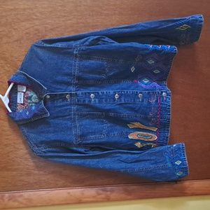 Women's CHICO'S Embroidered Denim Jean Jacket Size 1 (appox Small- Size 8-10)